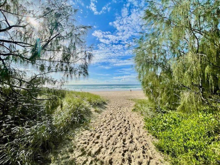 Diamond 25 Gold Coast